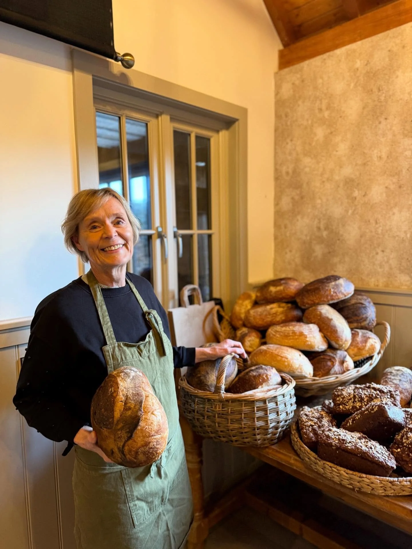 the 4am morning bake at Kalbarri 

Saturday Bake Shop open from 9.30am for all your weekend favourites.