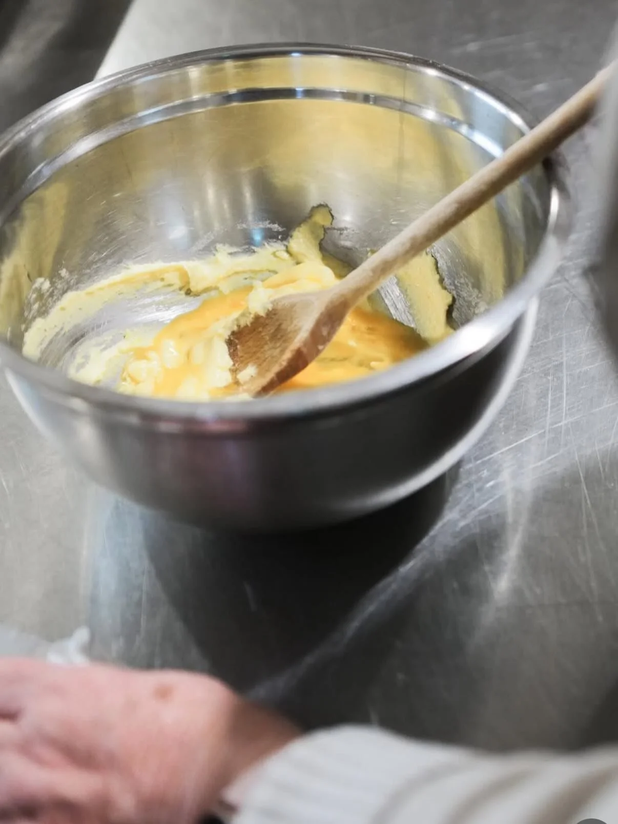 ~ The Fast Four ~

The Fast Four course runs for four consecutive Mondays ;
February 9th / 16th / 23rd and March 2nd 
7pm - 10pm, supper included.

Join us for a fun and fast moving course for adults to broaden their knowledge in simple and delicious