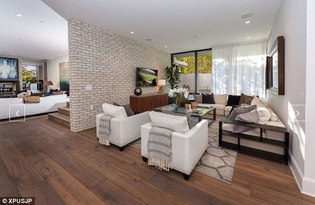Take A Look Inside Kendall Jenner S House In La Folie Take A Look Inside Kendall Jenner S House In La Folie