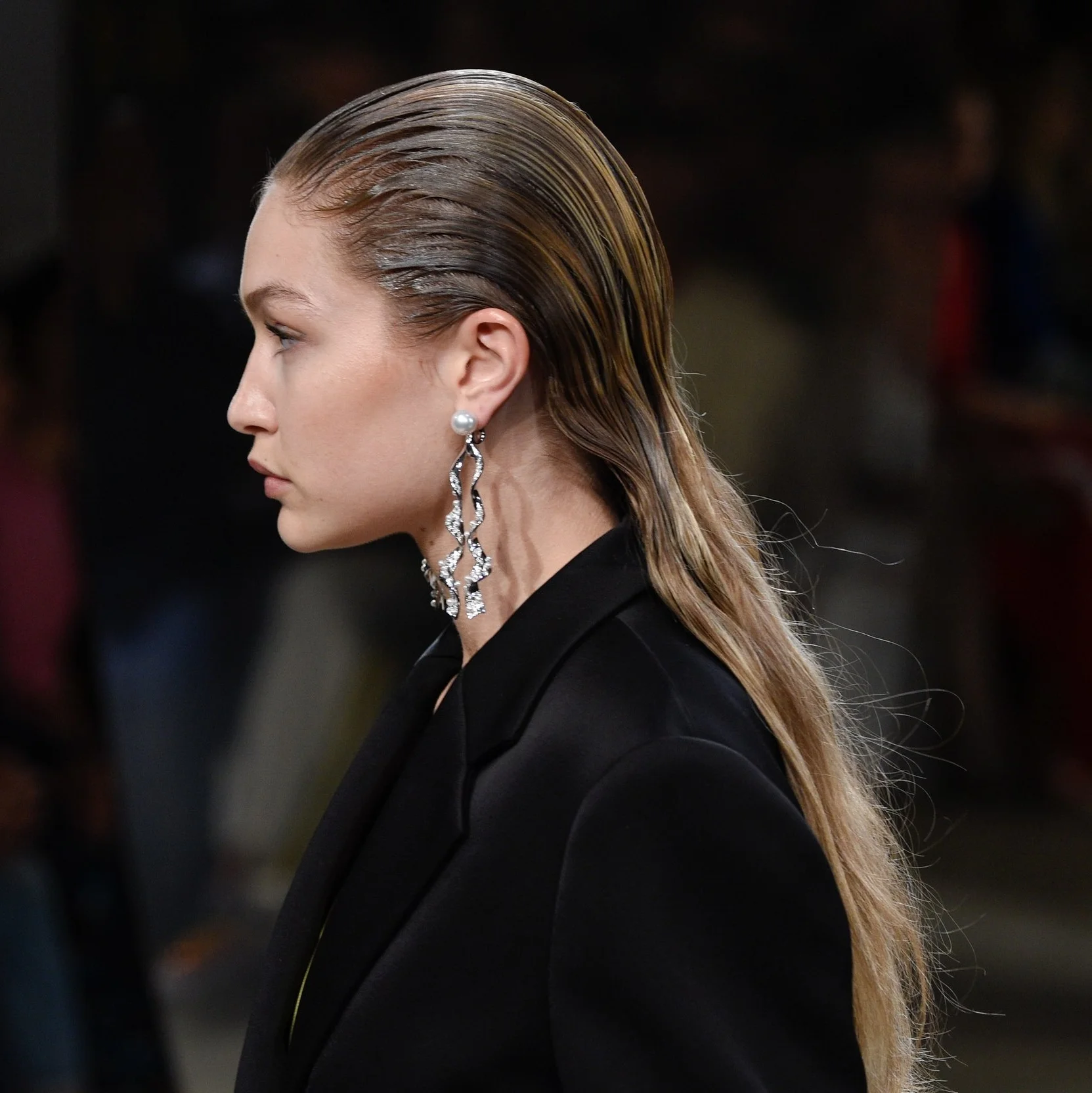 Prabal Gurung: Wet hair Effect