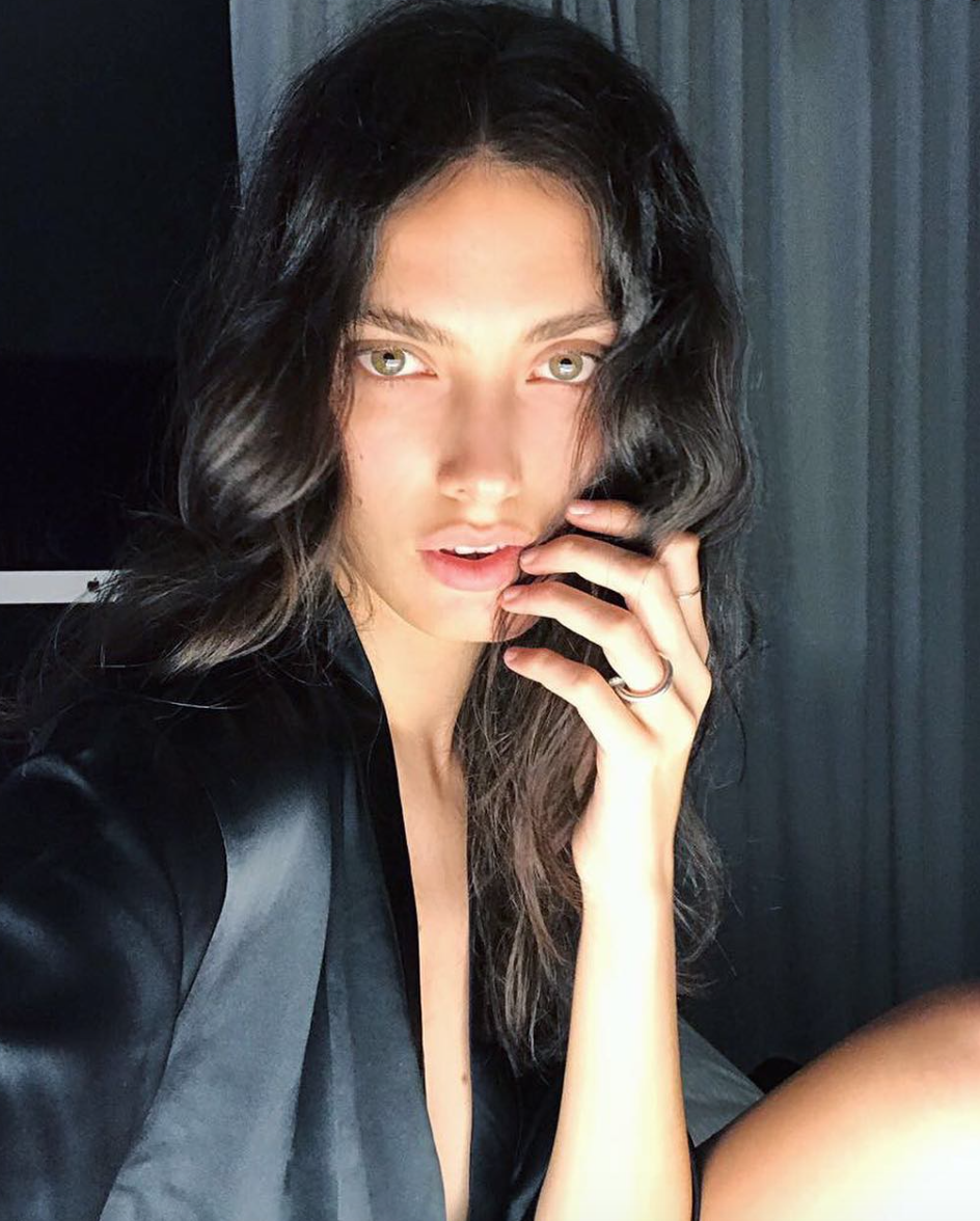 Mili Mills, Wilhelmina