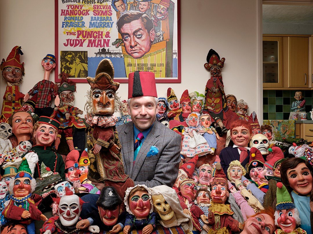 Part of a series on London puppeteers, here's David Wilde. Performer, collector and also historian. He has one of the largest collections of Punch and Judy puppets in the world.⠀⠀⠀⠀⠀⠀⠀⠀⠀
Some of the punch and Judy figures are very old. David is an ex