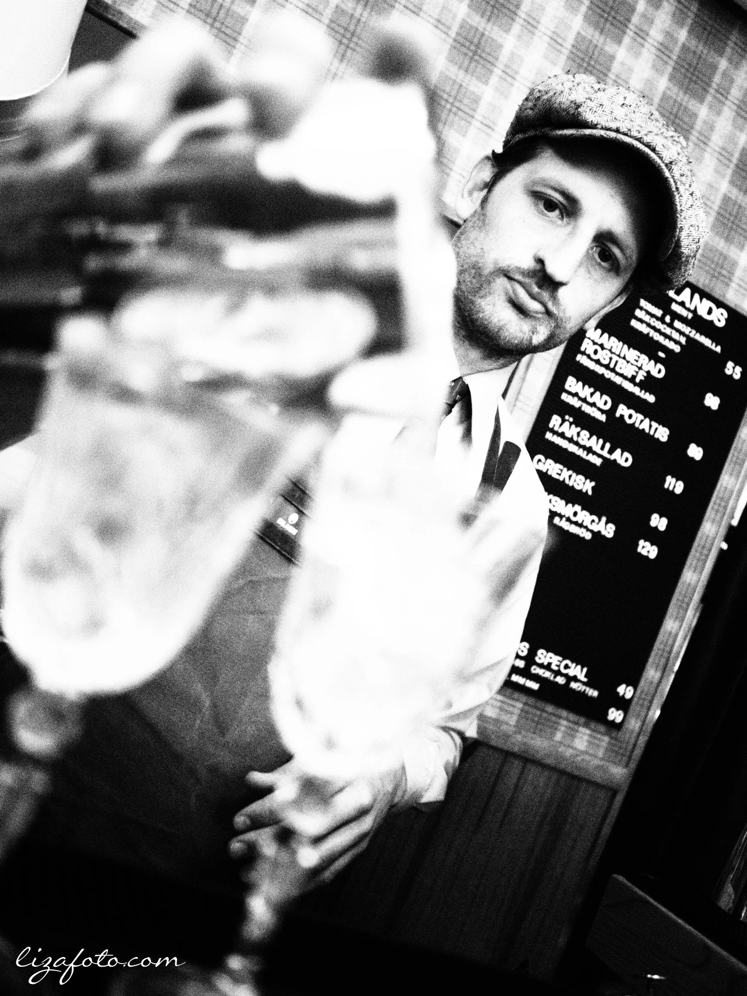 Bartender in action for erlands