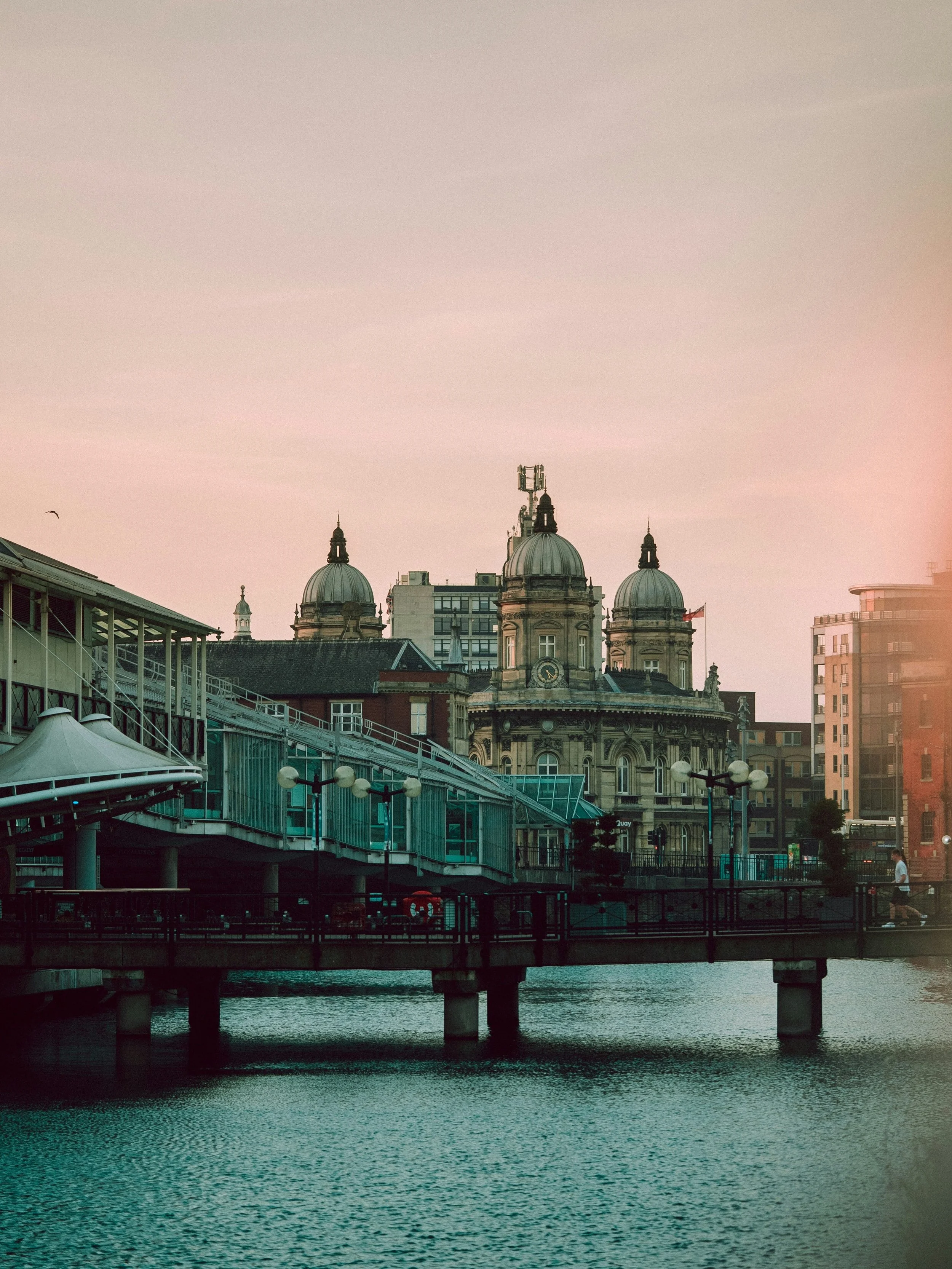 A Late Summer Getaway in Hull