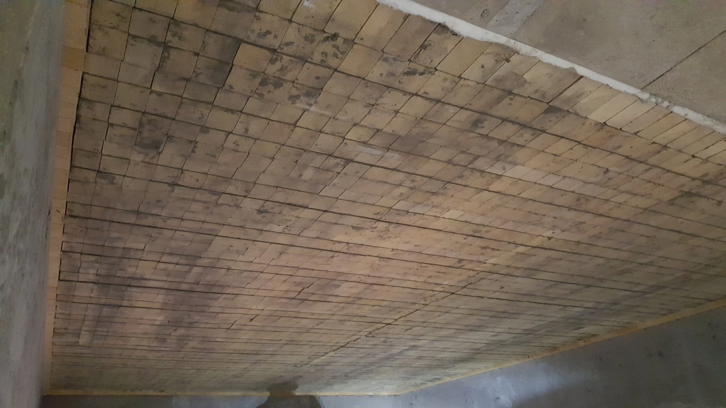 Aluminum Melter Roof Rebrick