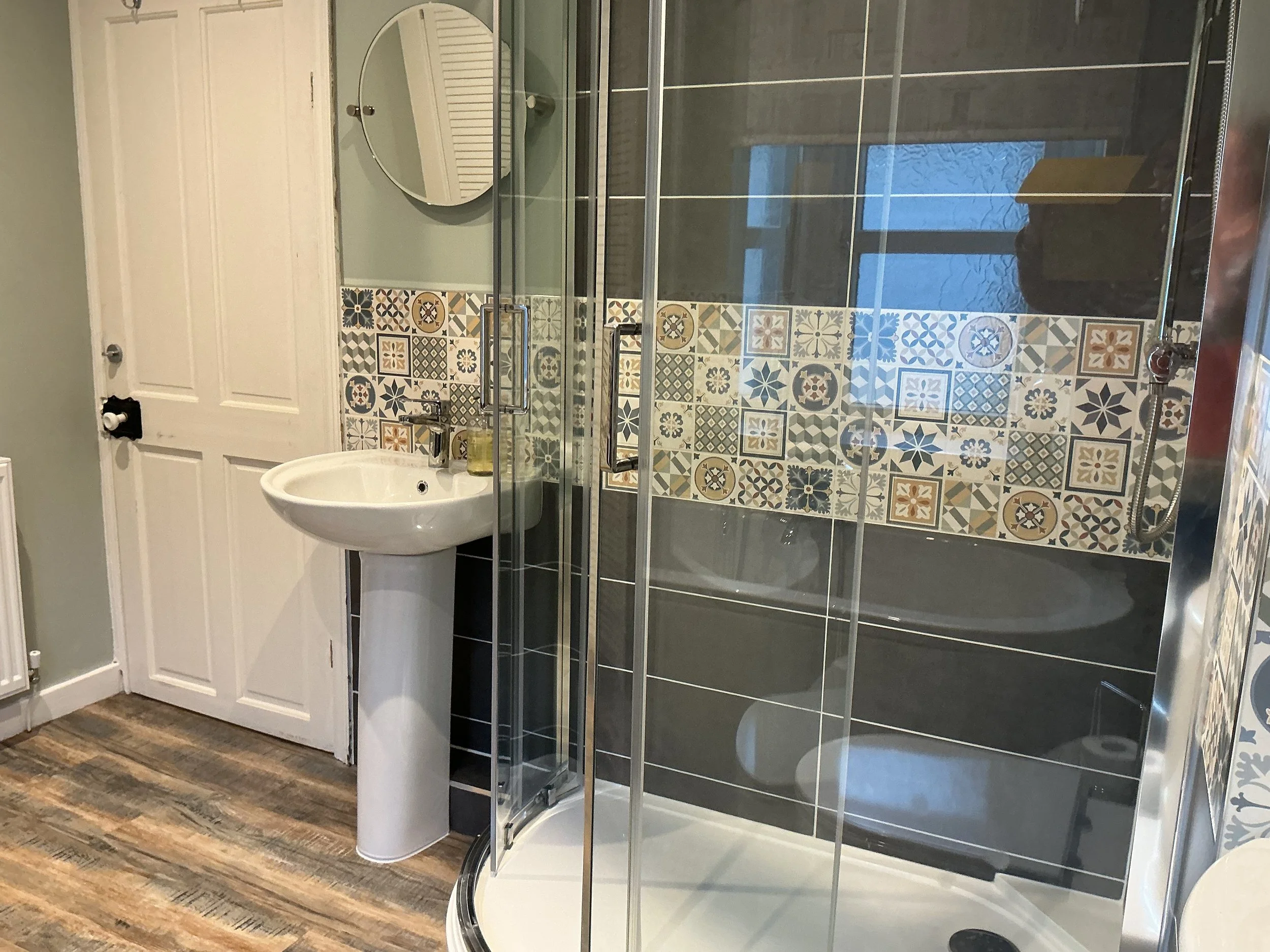 Stunning upstairs bathroom, newly refurbished in December 2025.