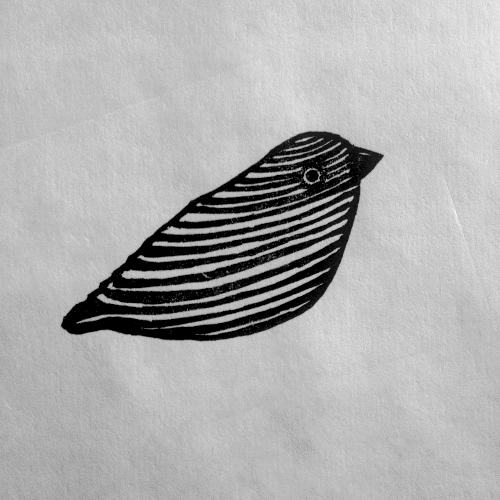 The slanted markers on a separate L Shape enable me to change the position of the printed bird. This experiment might go against the tradition of the ukiyo-e printers but exploring different methods of registration became quite common among the Sōsaku-hanga artists during the Creative Print movement.
