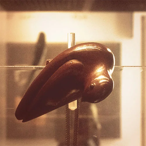 Netsuke - Bird of Prey Signed Moei (Nakaōji Moei)