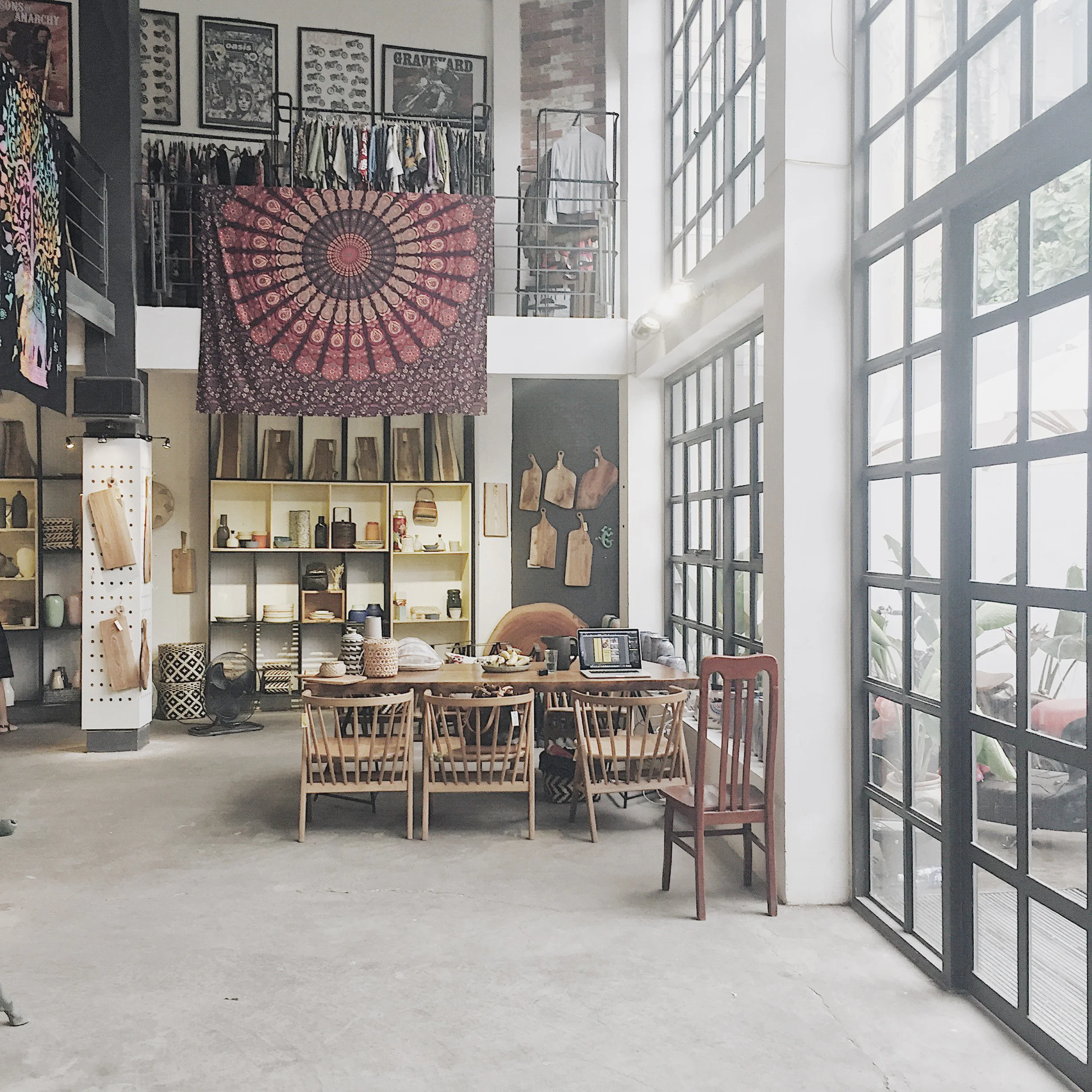 Hình thực tế cửa hàng Dreamer 1 A Âu Cơ