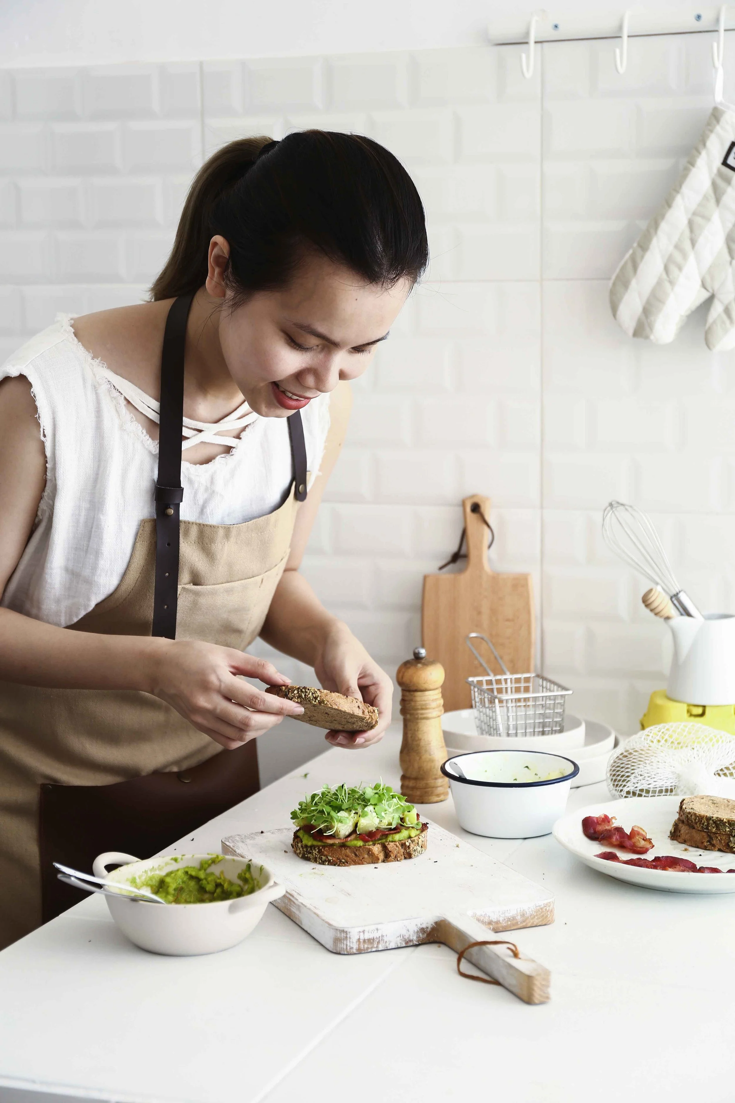 sanwiches by meo thuy duong.jpg
