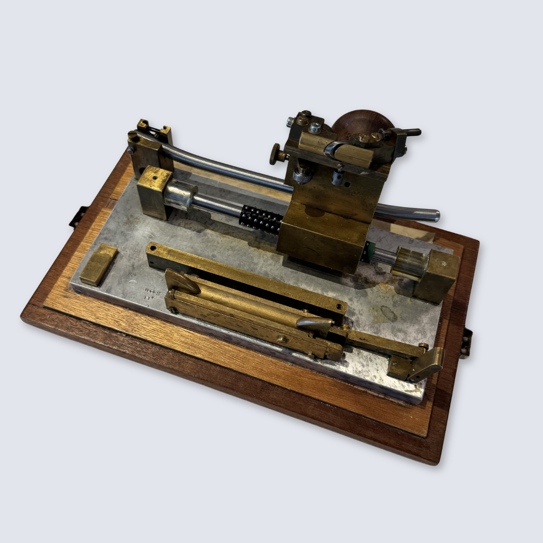 Kunibert Michel Oboe Gouger 2.png