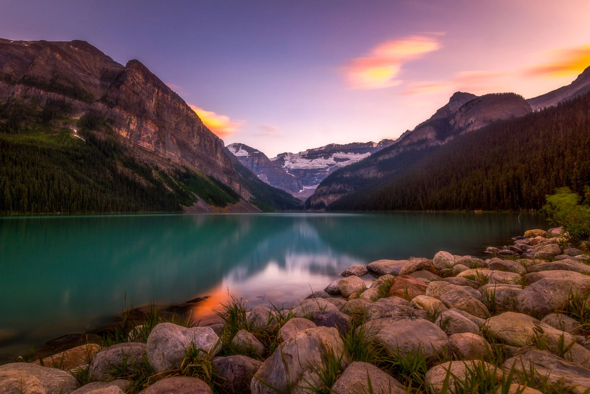 Lake Louise at sunset 