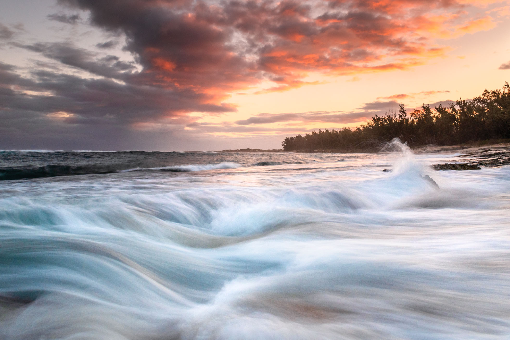 Curve of the waves 2.jpg