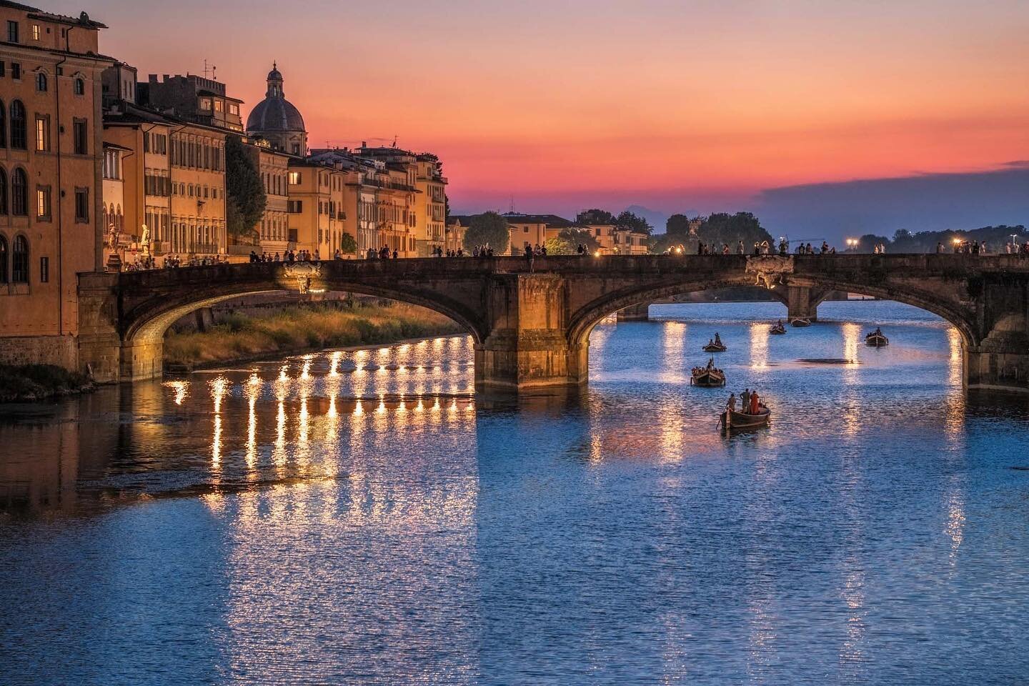 Bringing a little bit of color to my feed with this gorgeous sky over the Arno River in Florence! Such a beautiful night to walk over the Ponte Vecchio Bridge after dinner. So thankful for this special trip with my family ❤️
.

A great photograph is 