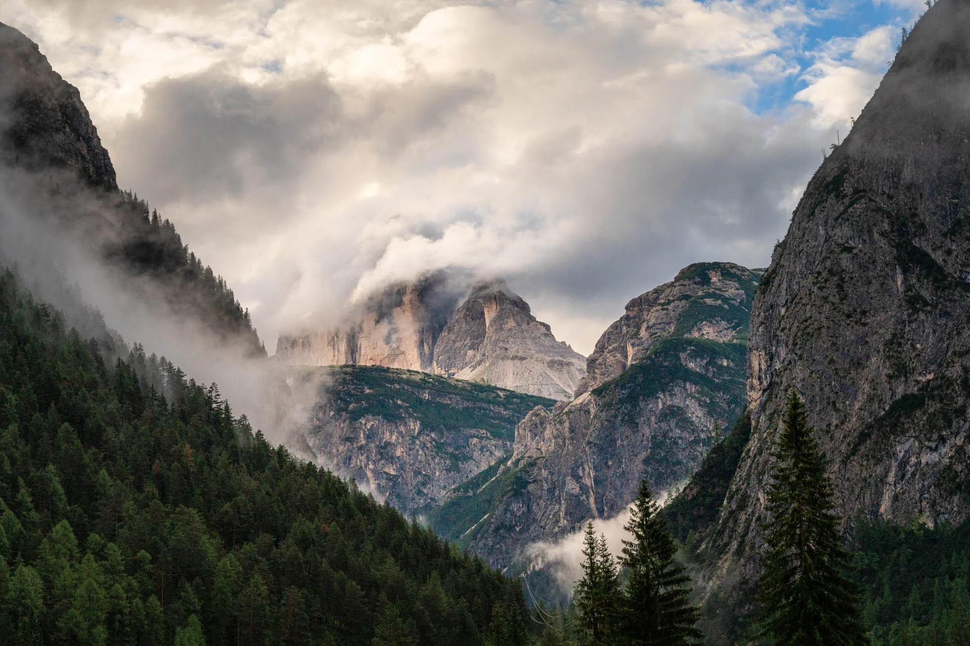 Morning Clouds in the Dolomites KRP-01.jpg