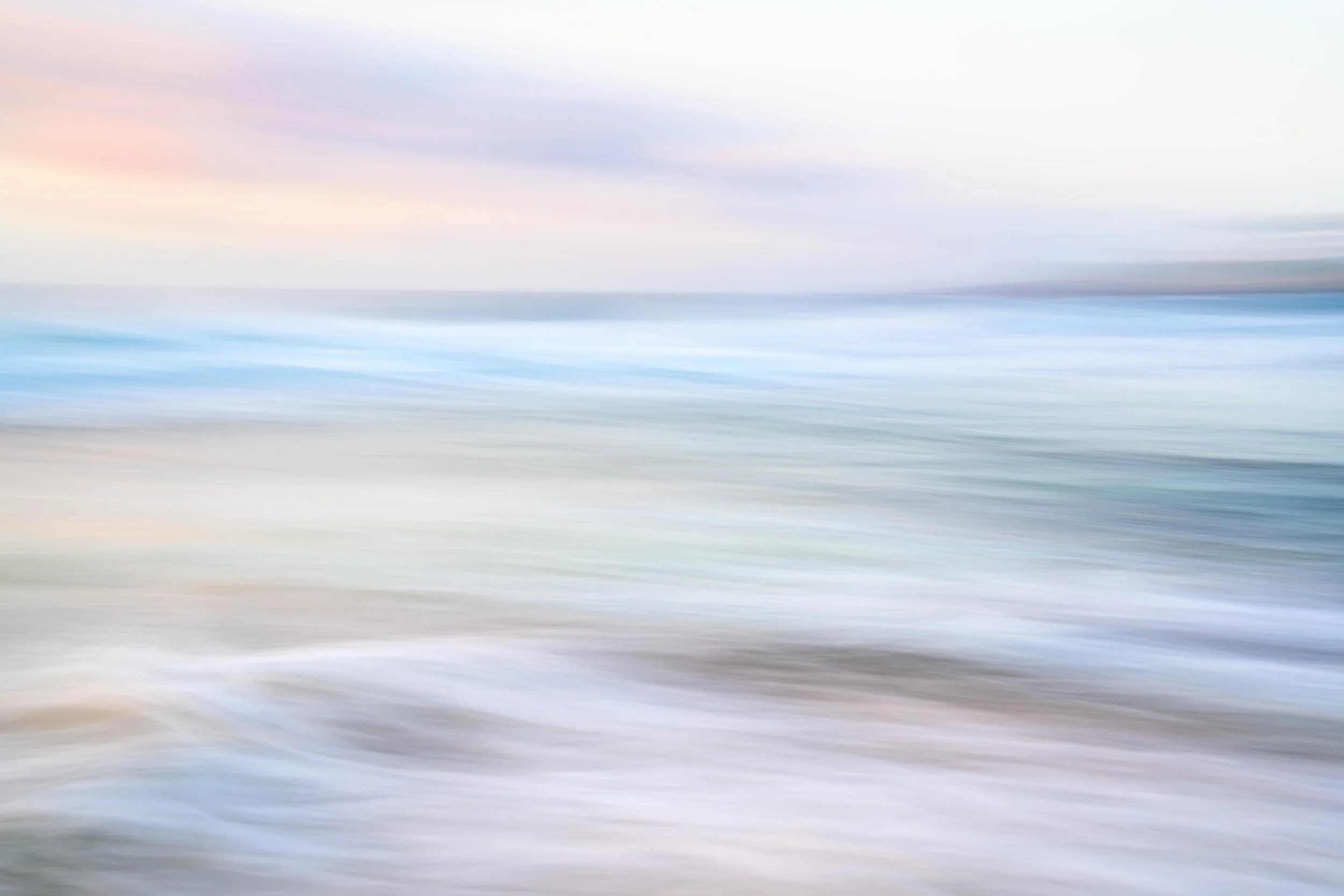 Channeling calm in the midst of life&rsquo;s current chaos 🩷 🌊 
.
ICM in Kauai with @mavenfilters magnetic ND filters
.
.
.
.
.
.
#futurewomenphotography #women_in_seascape_photography @women_in_seascape_photography_ #womenphotographersus #ourfotow