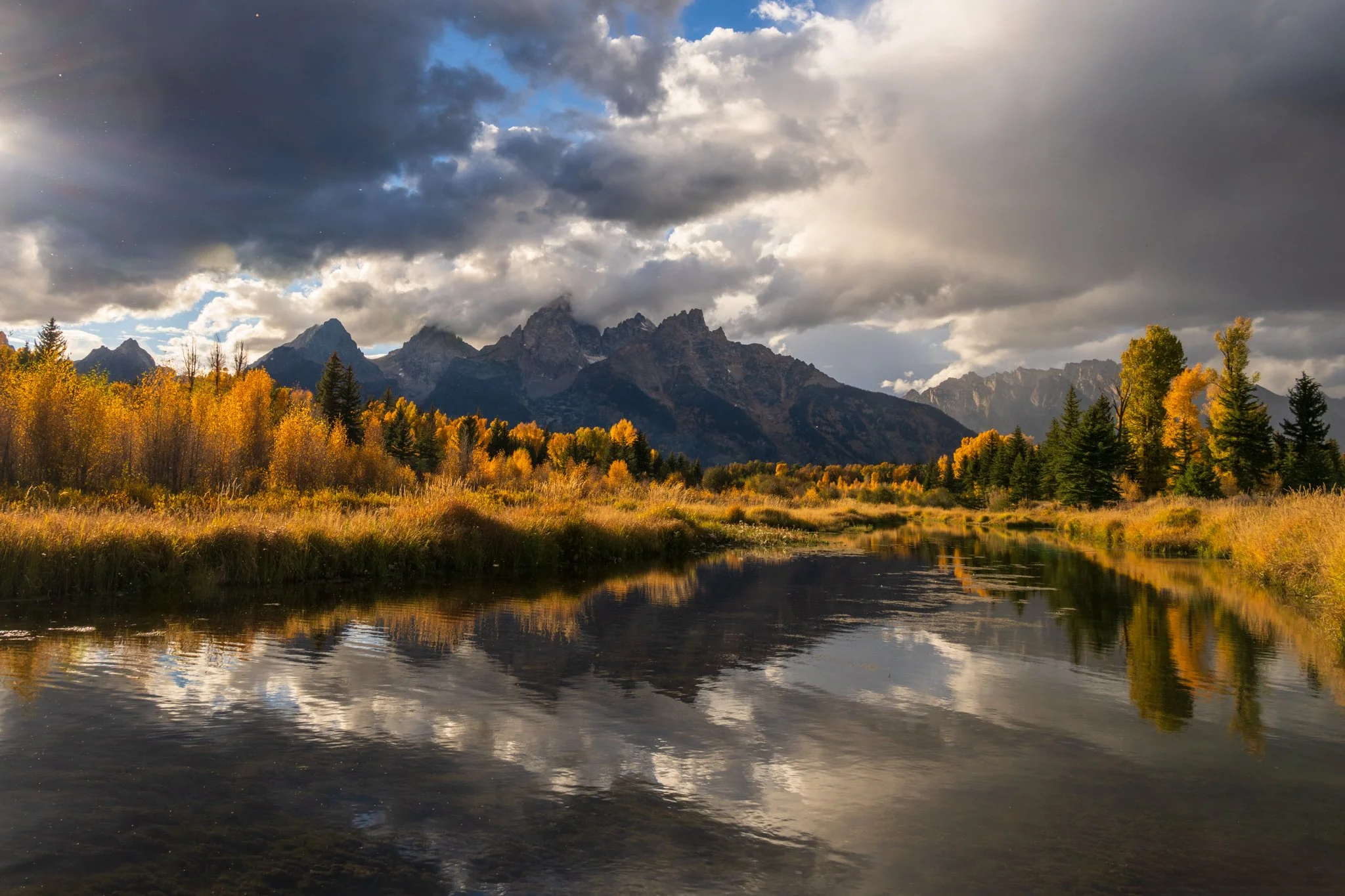 Dramatic afternoon light at Schwabacher's-01.jpg