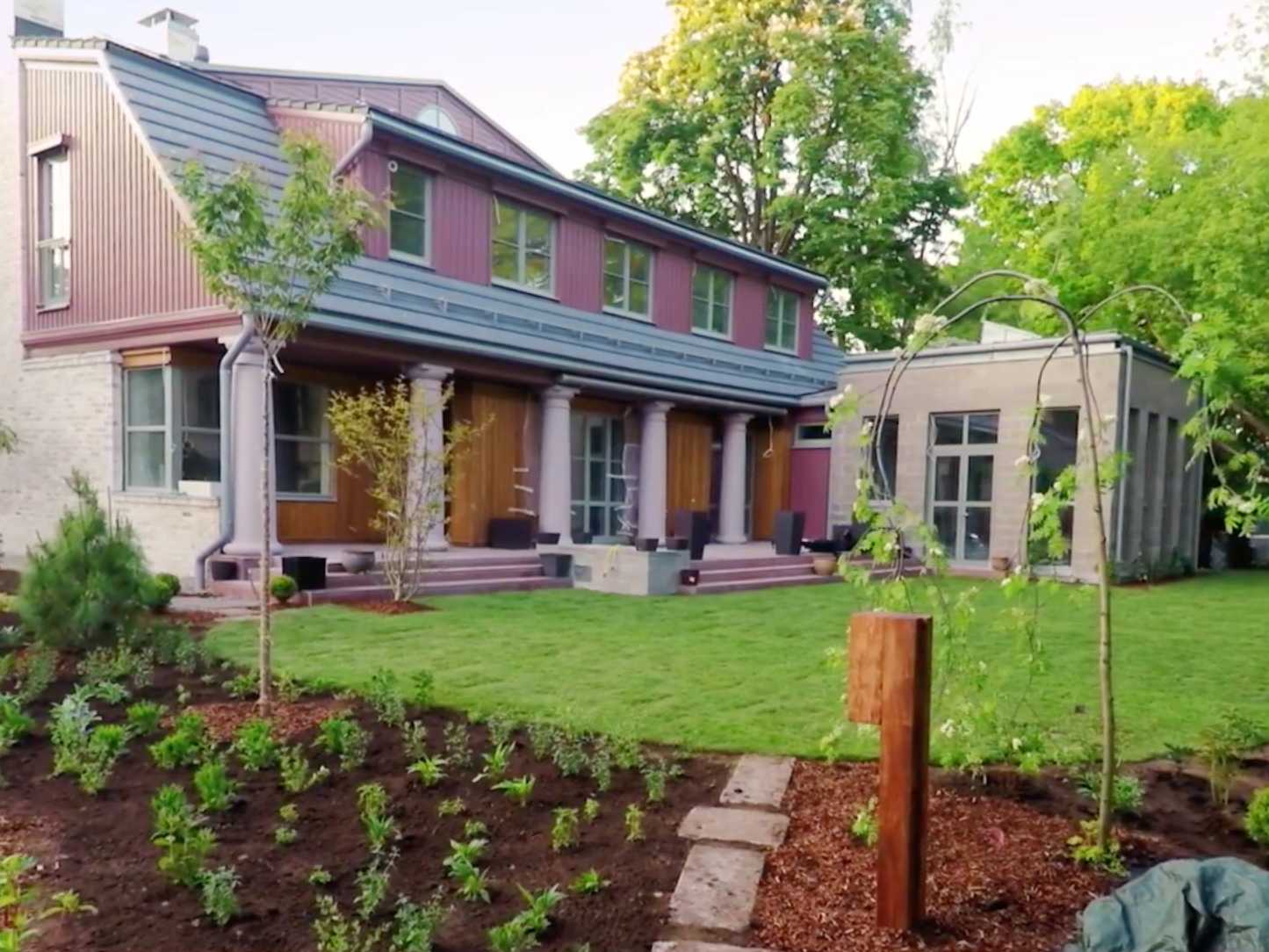 DĀRZS VIENĀ DIENĀ