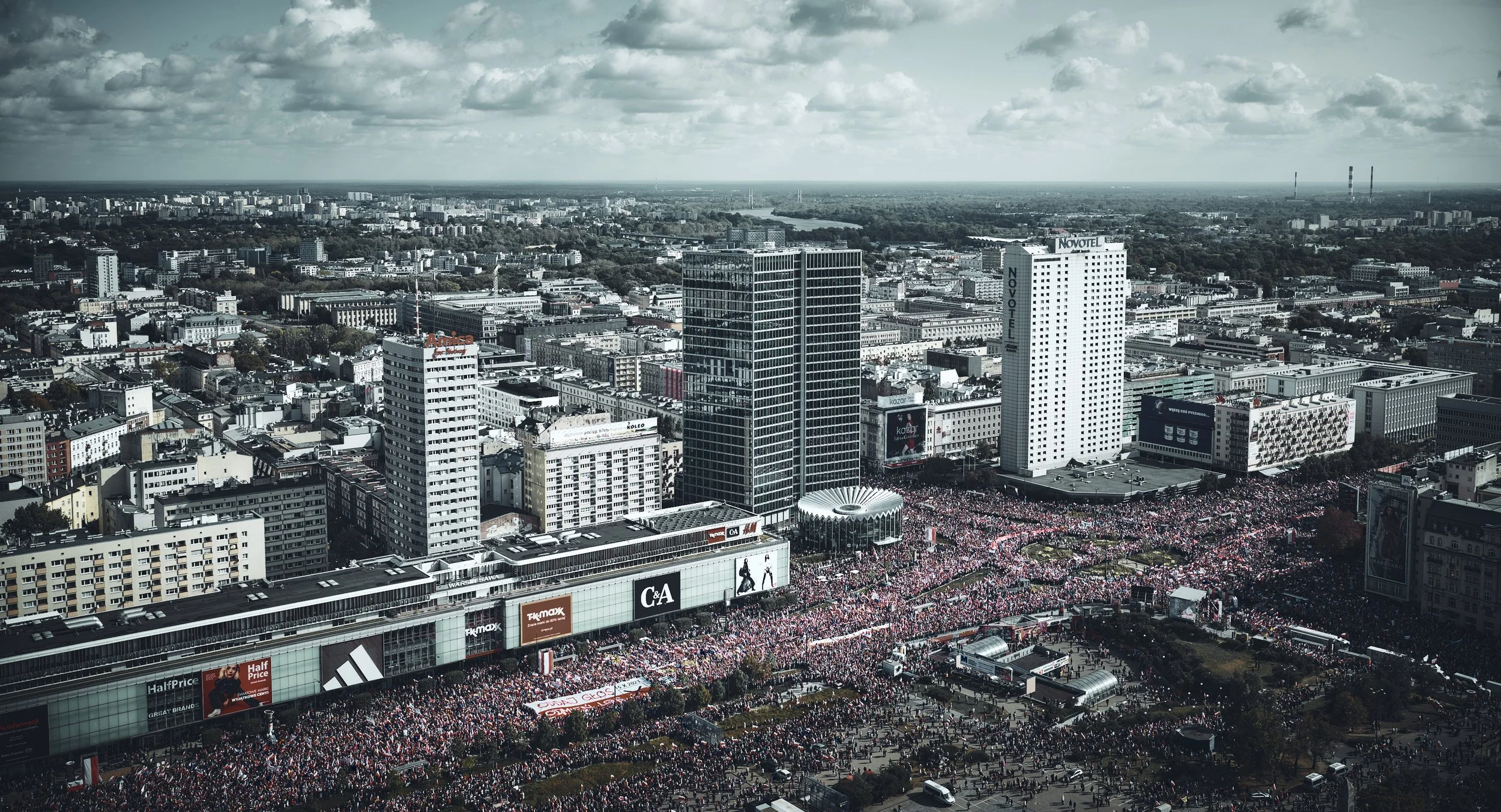   [ “Million Heart March”, first of October, peaceful elections march, Poland ]  