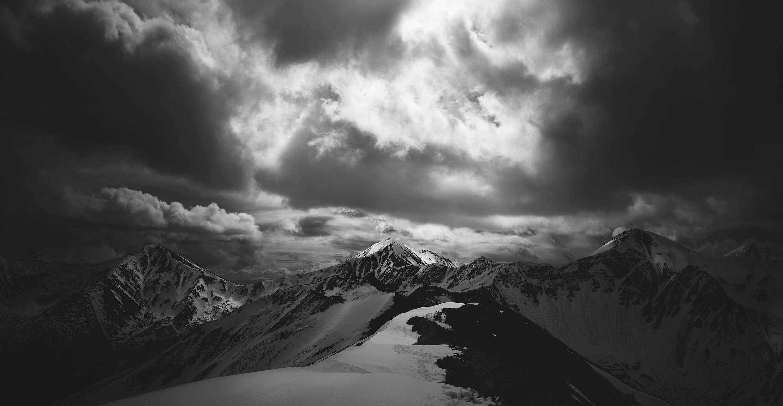   [ “Ornak” again, this time from the summit, looking at lovely trio “Starorobocianski Wierch”, “Bystra” and “Kamienista”, starting from right ]  