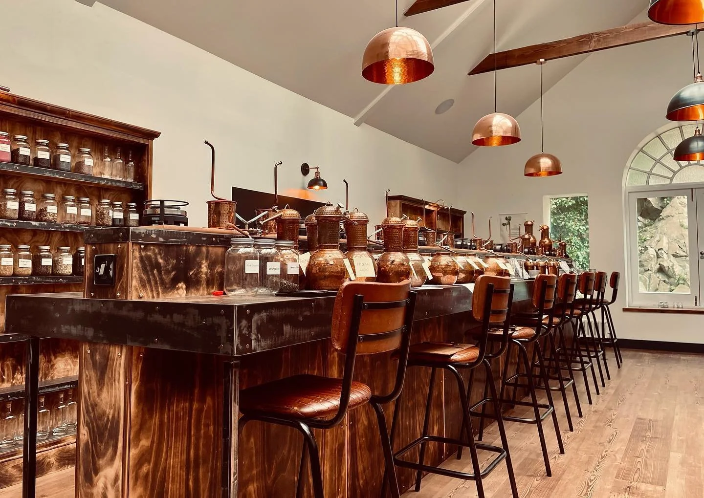 Fab gin distillery, school and tasting room @peebleshydro @crieffhydroresort @1881distillery