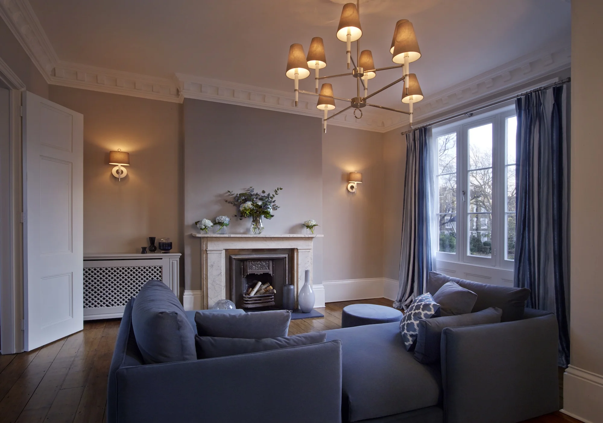 LOUNGE_2 Fireplace Lonsdale.jpg