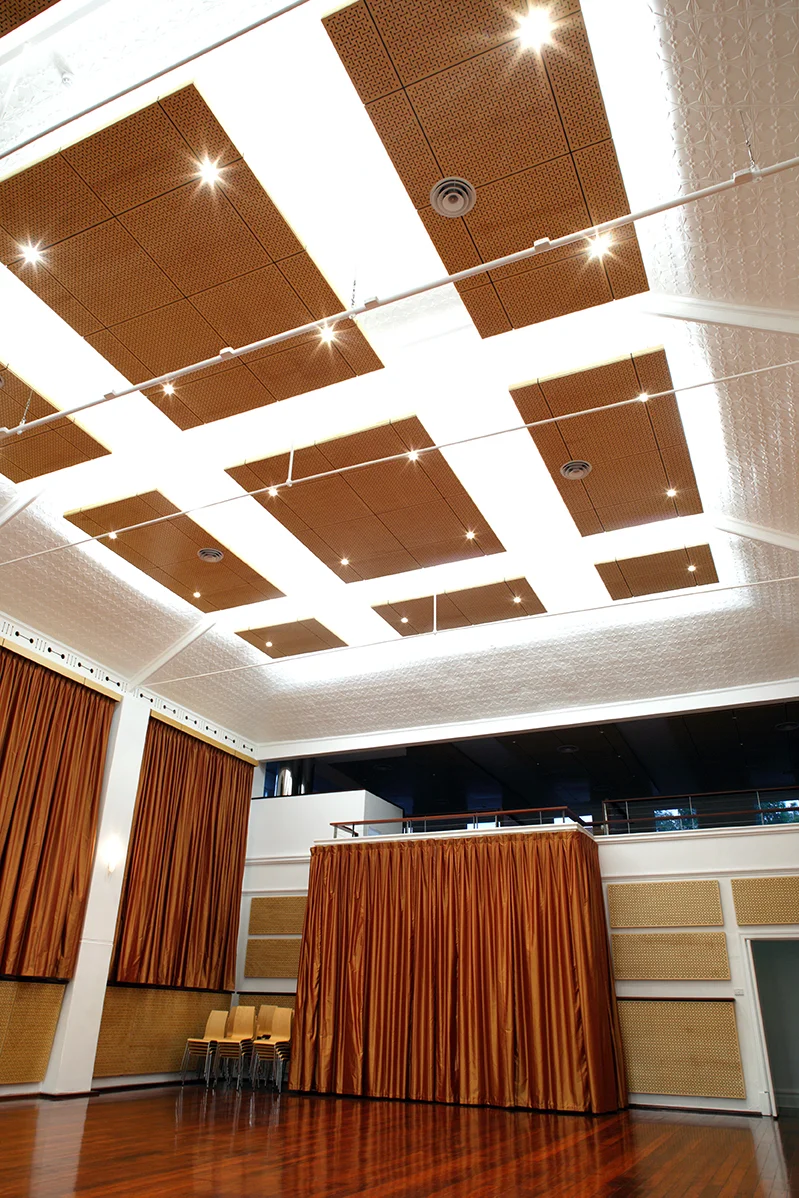 CanningTownHall-MainPerformanceHall By Slavin Architects.jpg