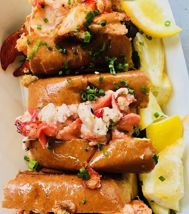 More sexy shots of the Hot and Butter'd Lobster Roll
 @rosekennedygreenway Dewey Sq until 2p