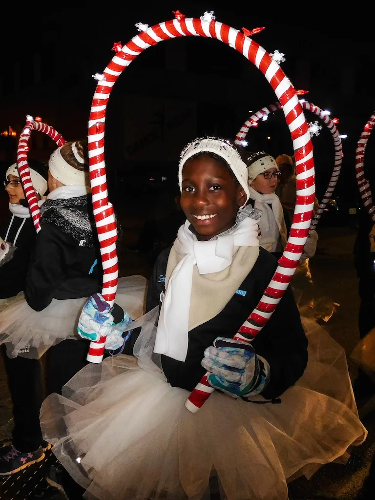 KHDANCE_London_Santa_Claus_Parade_2016_031.jpg