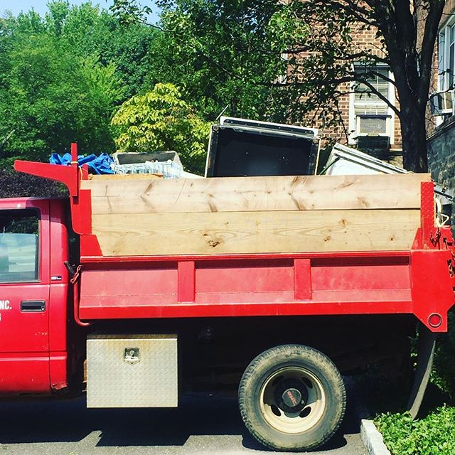 Out with the old! #getitoutofhere #coopproject #apartment #gutreno #larchmont