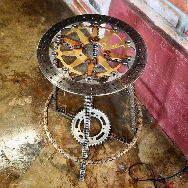 This stool at @essential_ems 👌👌❤️🏍️
