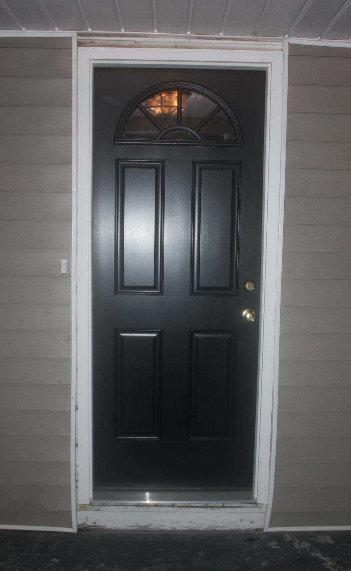 door4.jpg