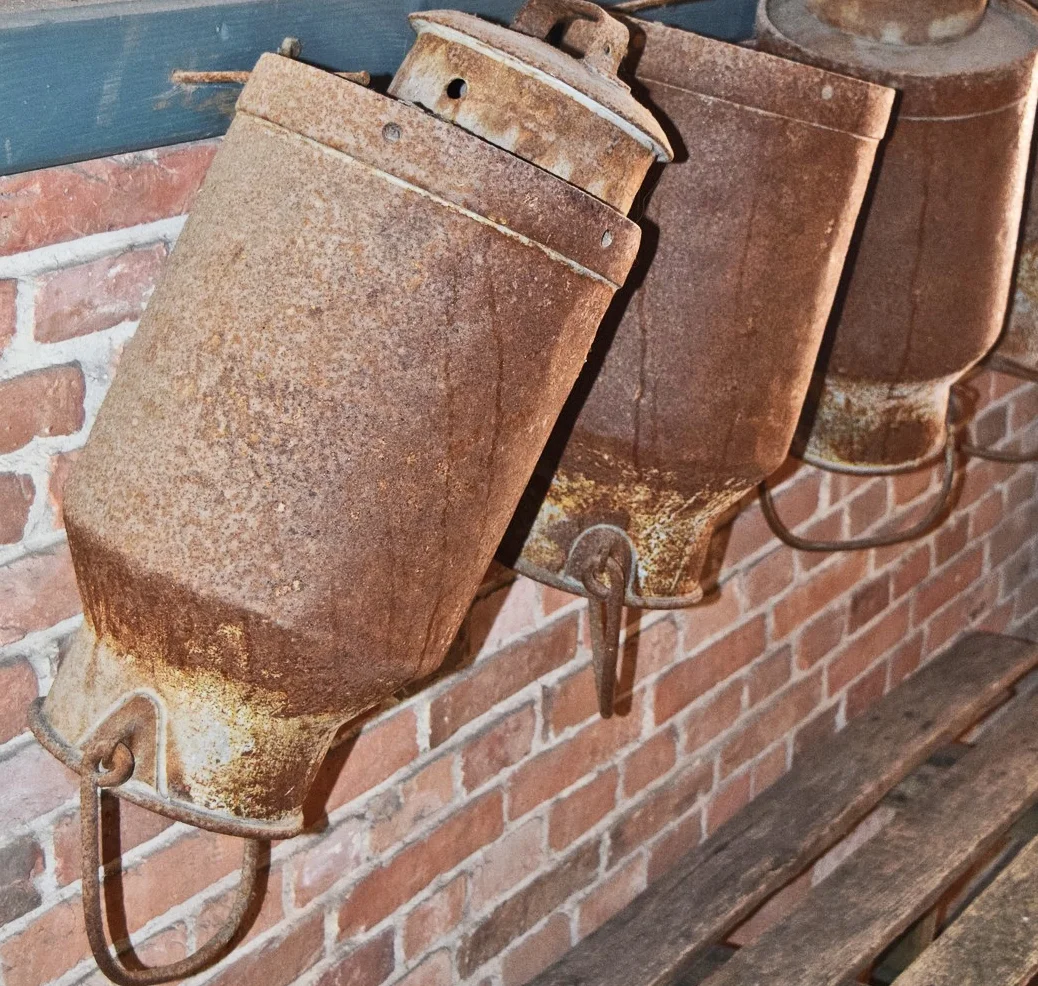 rusty cans.jpg