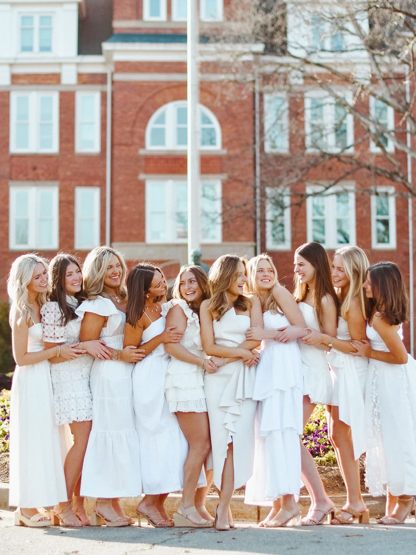 Panhellenic Executive Board Applications close one week from today! 

The best decision and the most rewarding experience ever! The link to apply is in our bio. Applications close Sunday, October 26th! 

#LoveBeyondLetters
