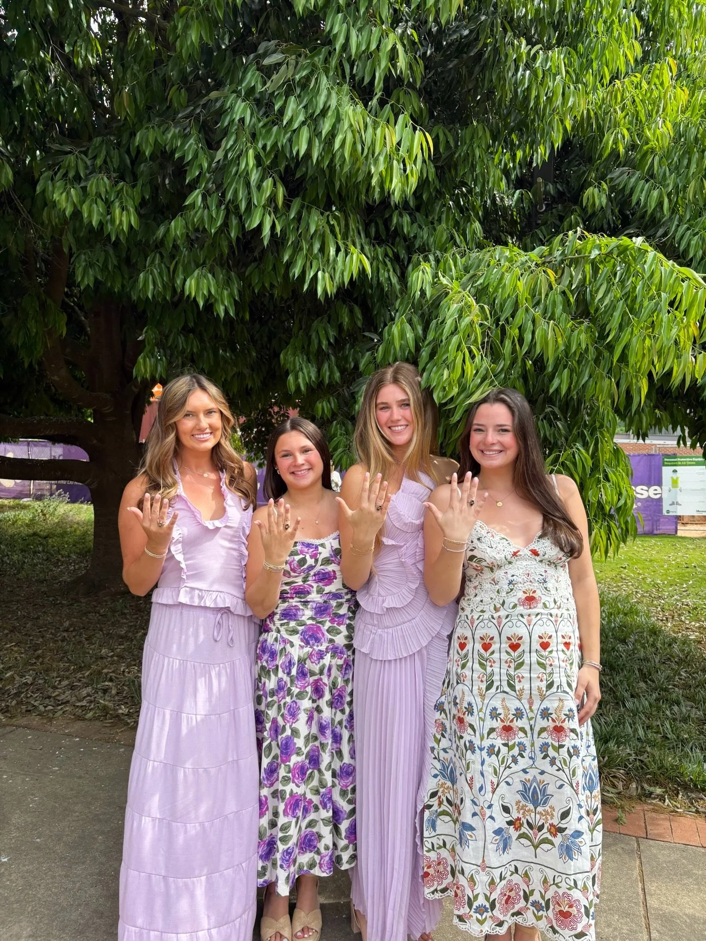 Congratulations to all of our Panhellenic members who received their Clemson rings on Sunday!! We are so proud of you! Ever loyal! 

#ClemsonPanhellenic #LoveBeyondLetters