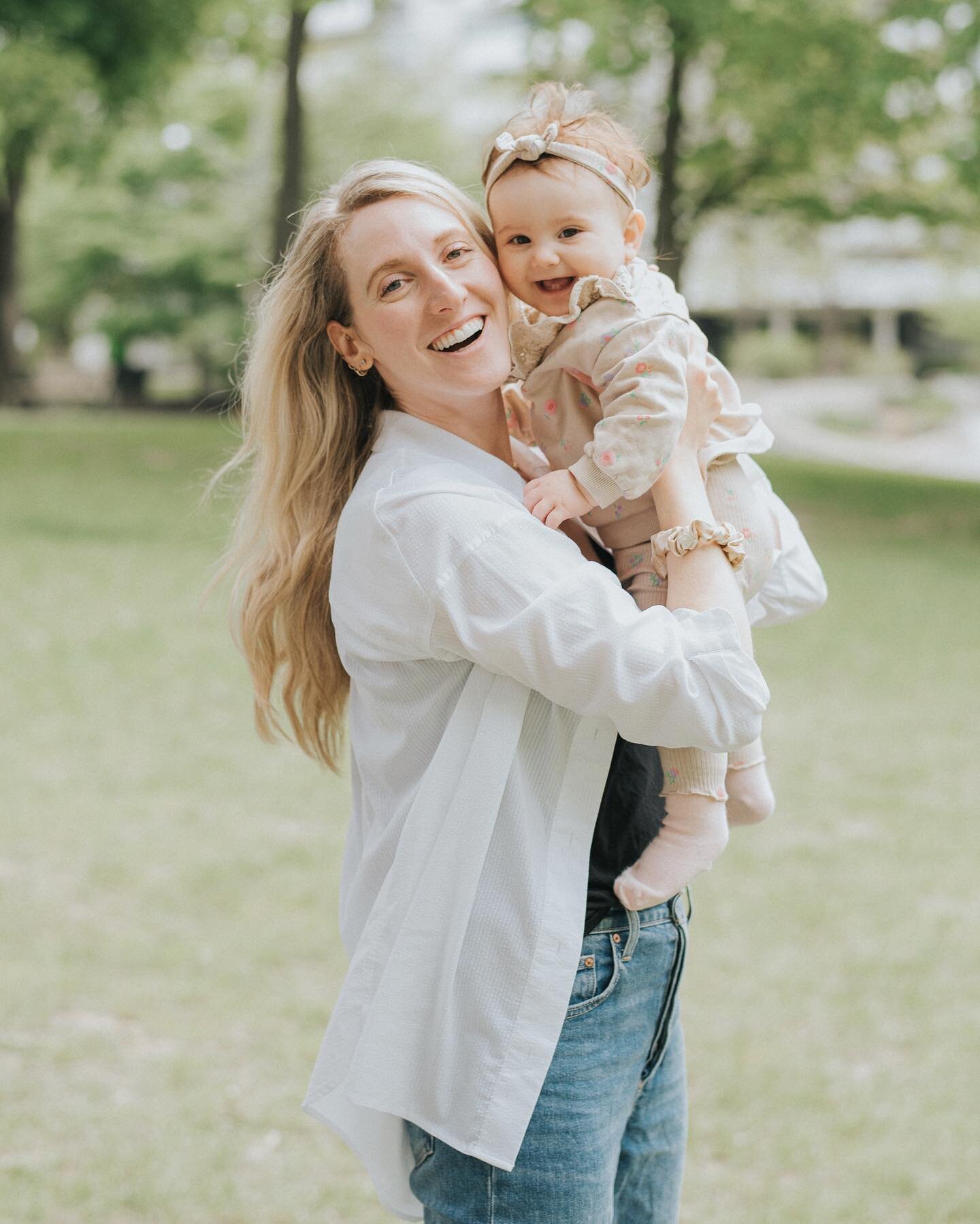 The cutest mother daughter duo ❤️