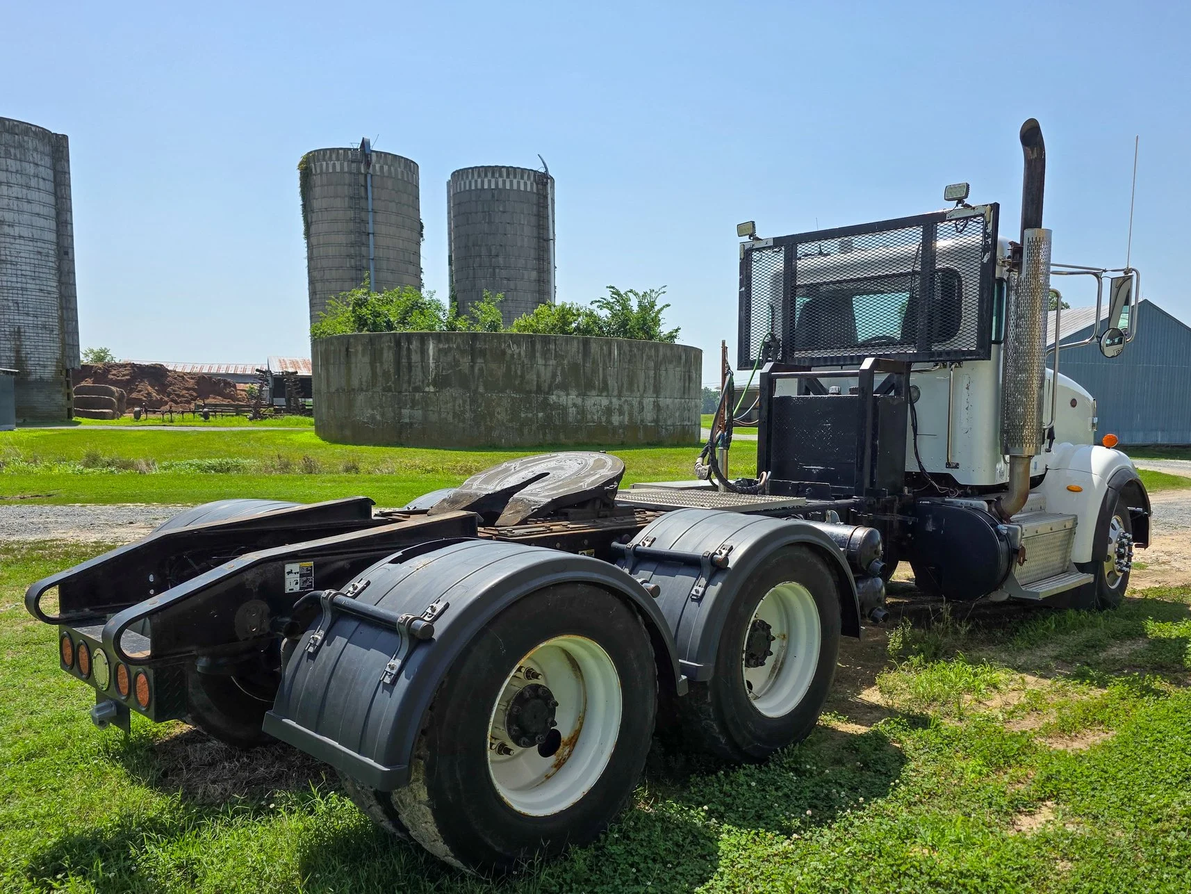 2014 Peterbilt 367  (6).jpg