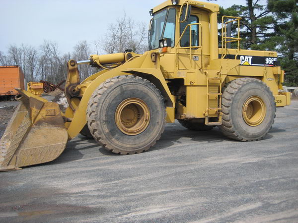 CAT 966F Wheel Loader