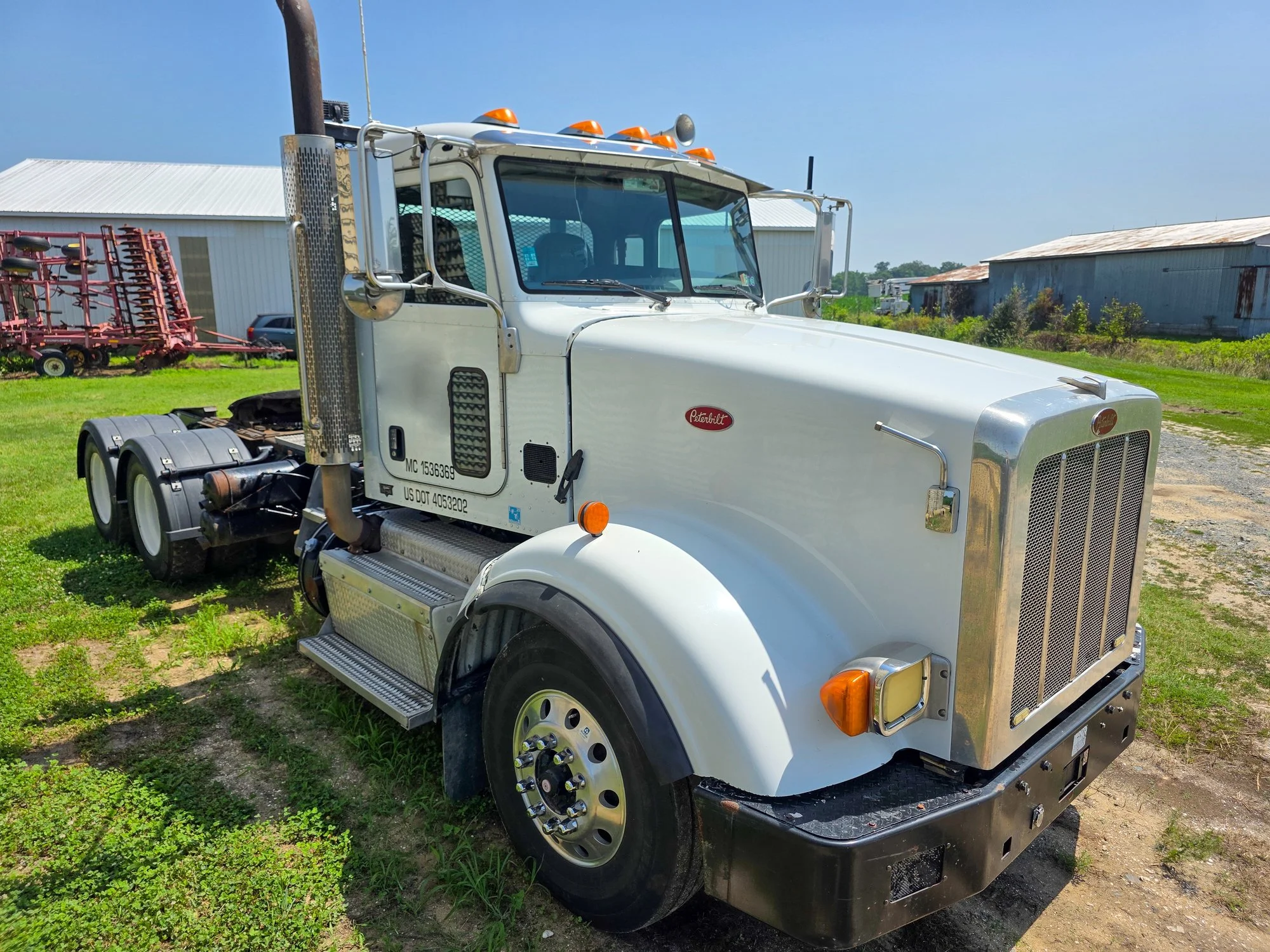 2014 Peterbilt 367  (3).jpg