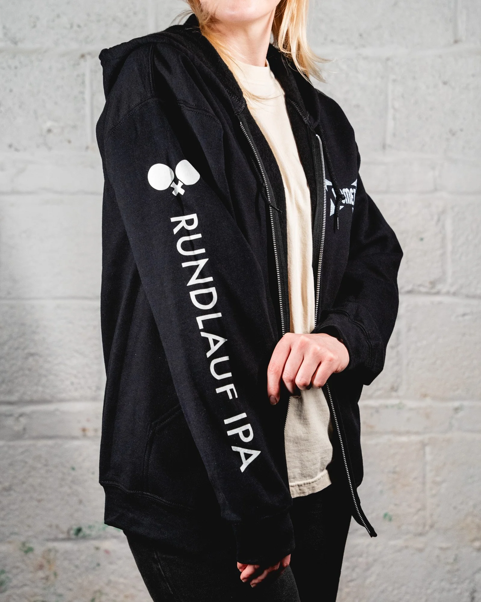 2025-2-16_CometMerch_WEB-42.jpg