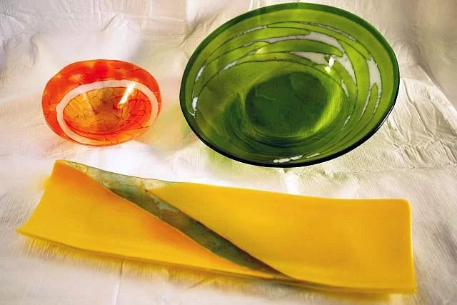 7 in orange bowl, 14 in green bowl and yellow tray edit.jpg