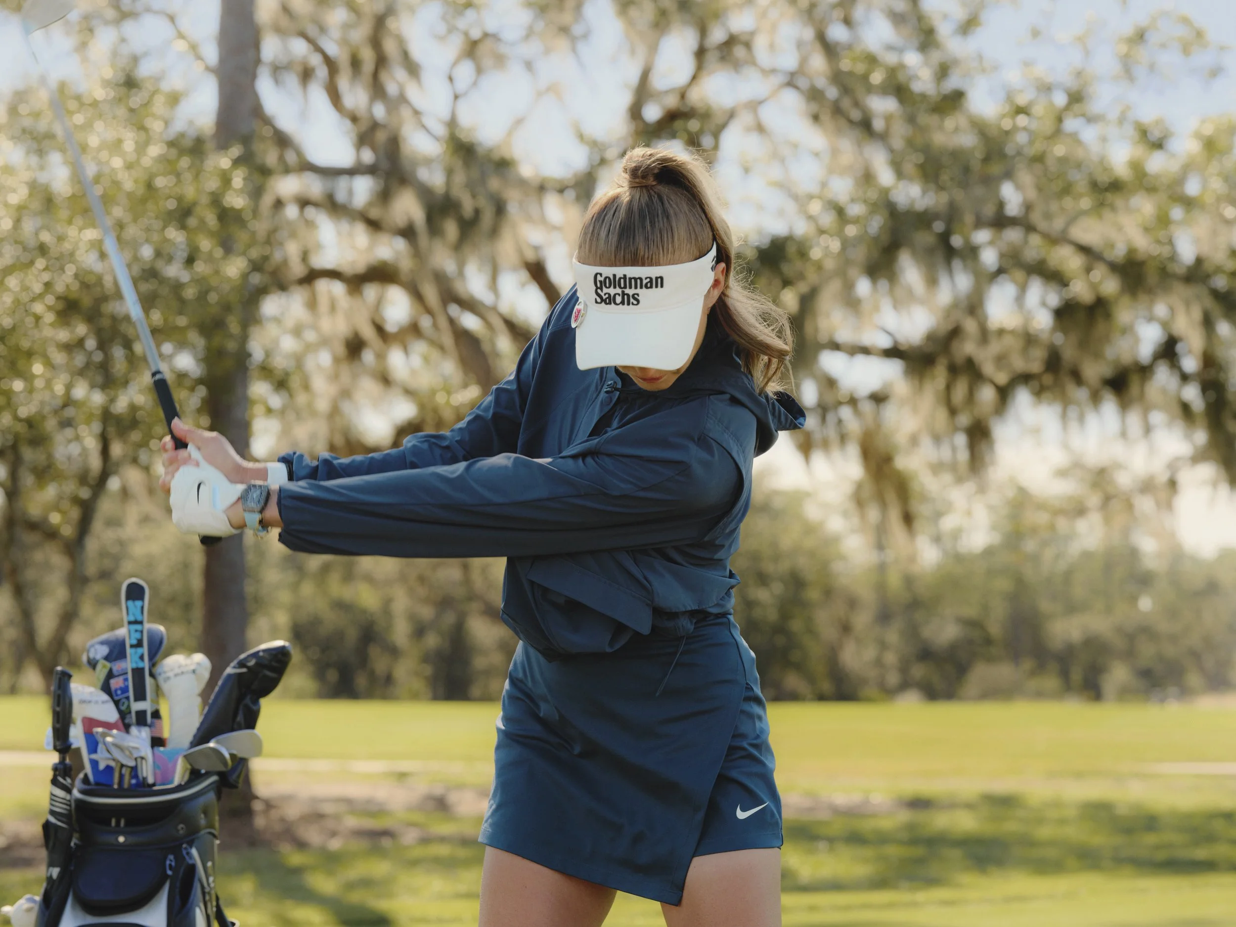 R716_ZBU_05_SLIM_BOTTLE_USEFUL_BOX_TEETIME_0761_FNL.jpg