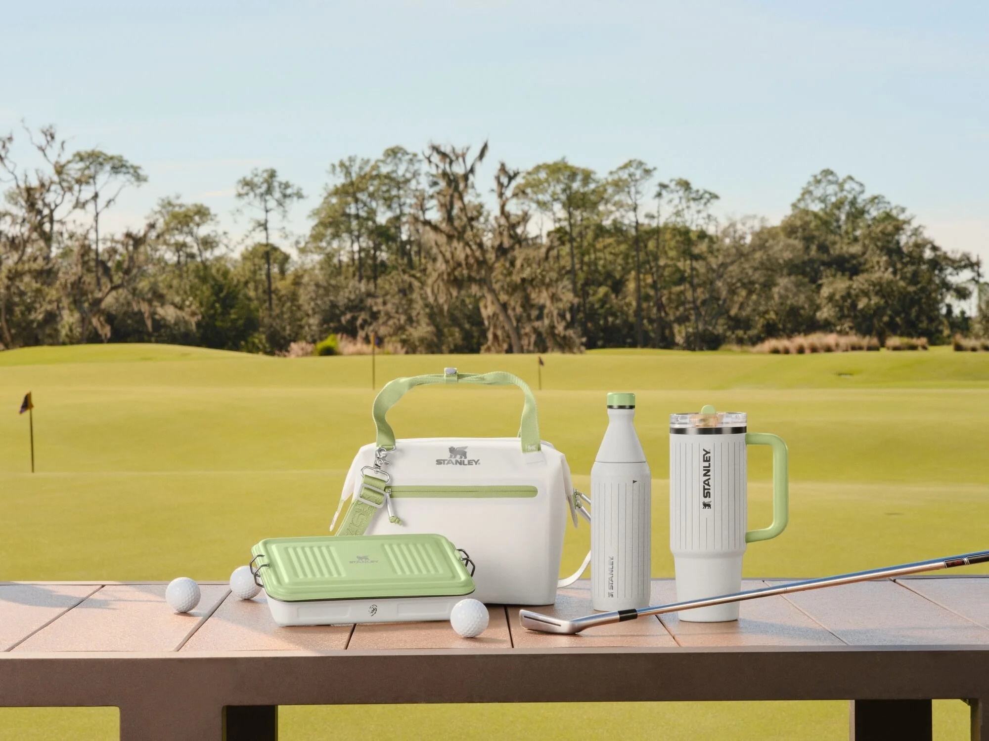 Large_JPG-H126-OMNI-NellyKorda-Assorted-1255.jpg