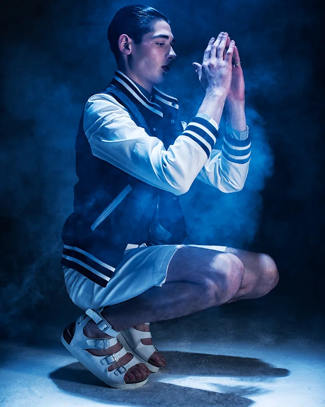AMAZING_MAGAZINE_BLUELIGHT_MARCH_2015_011.jpg