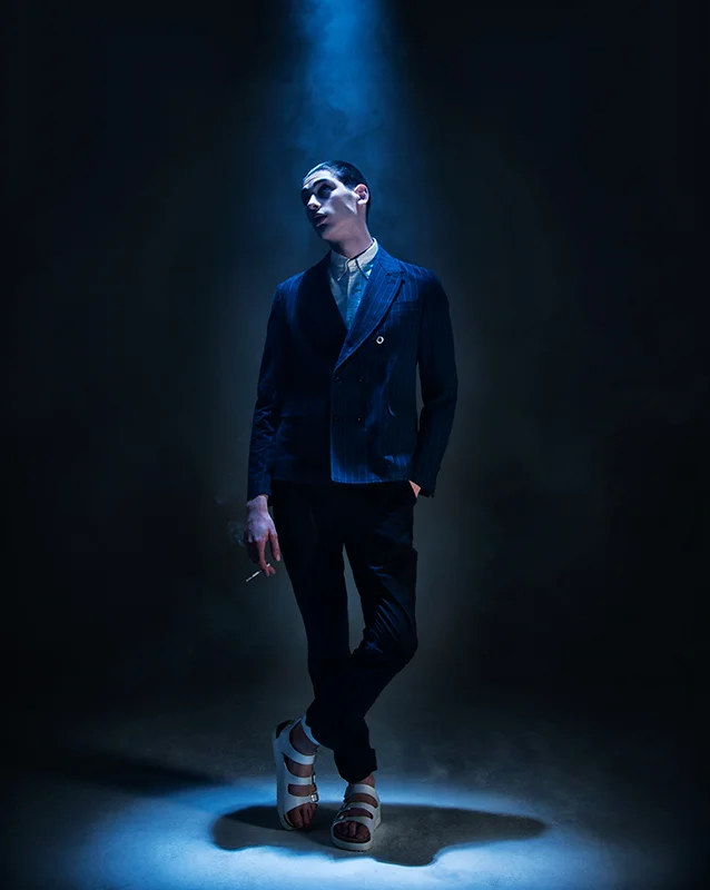 AMAZING_MAGAZINE_BLUELIGHT_MARCH_2015_002.jpg