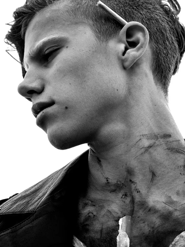 AMAZING_MAG_SCANDANAVIAN_SEPT_2013_006.jpg