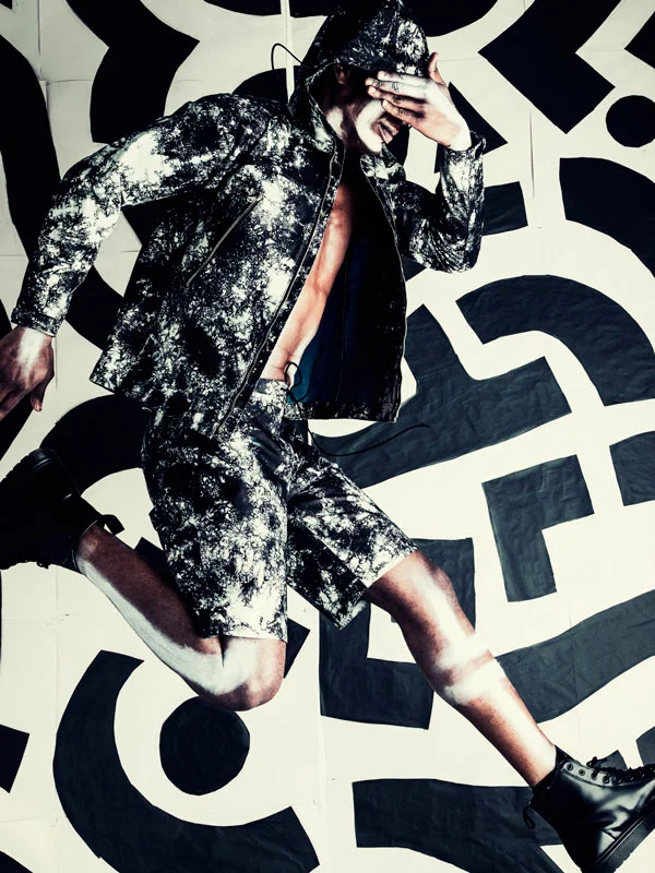 AMAZING_MAG_JUMPER_DEC_2013_005.jpg