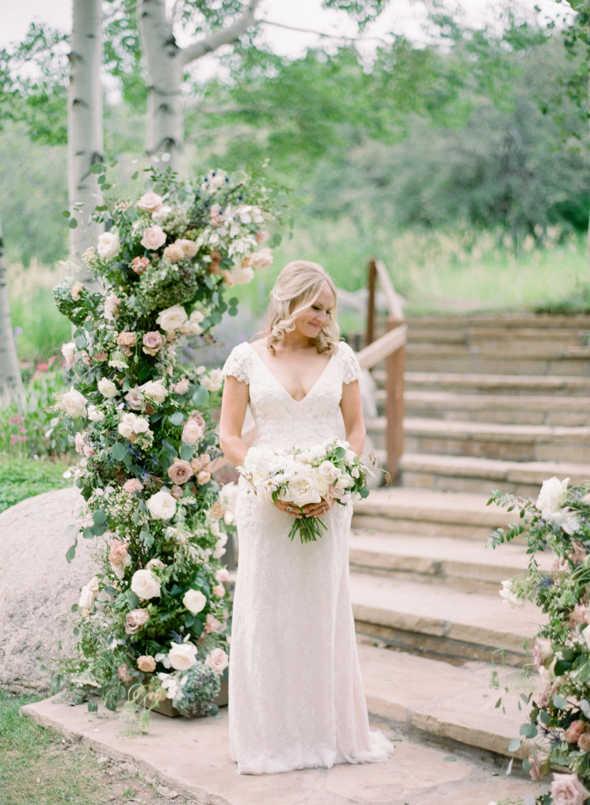 Dani-Cowan-Photography-Beaver-Creek-Colorado-Saddle-Ridge-Wedding2.jpg