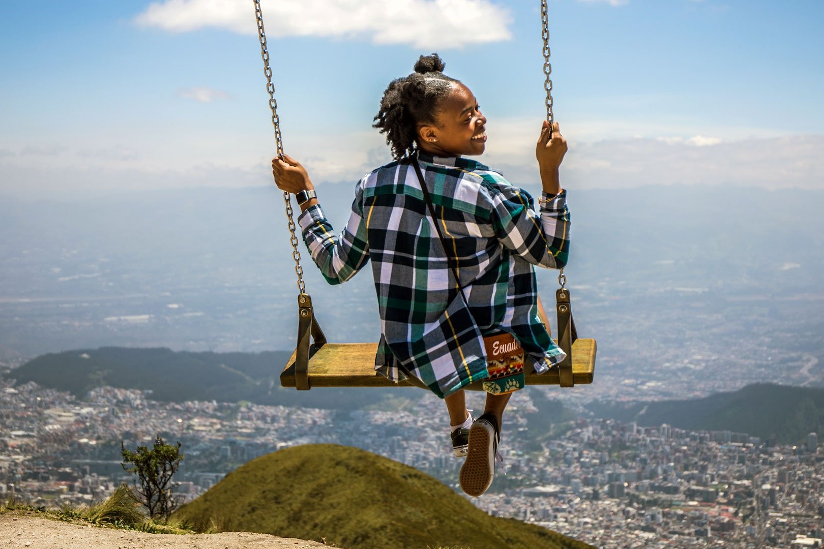 Blog_Ecuador_swing_1920x1080-min.jpg
