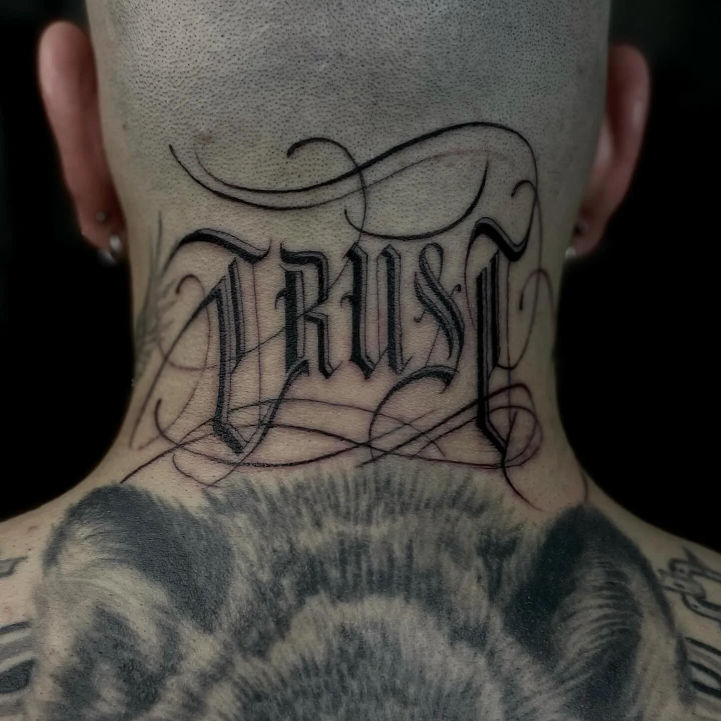 🫂🔒 @redemptiontattoo